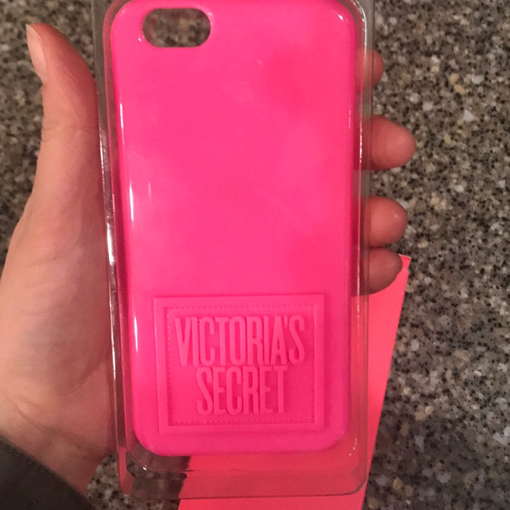 Victoria’s Secret I phone 6 flexible hard case NIP